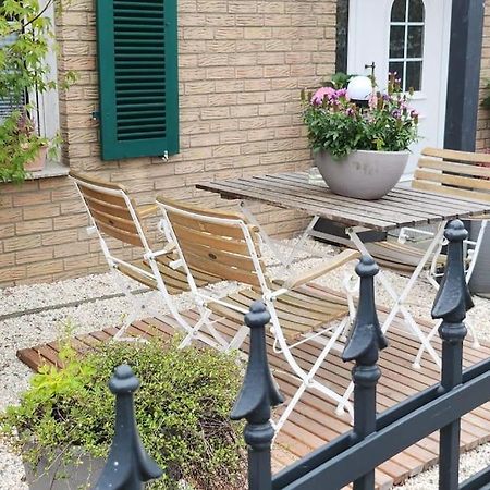 A La Maison Bielefeld City Nah Экстерьер фото