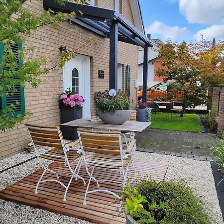 A La Maison Bielefeld City Nah Экстерьер фото