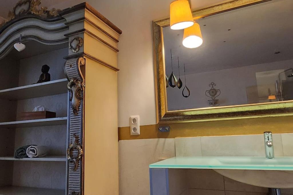 A La Maison Bielefeld City Nah Экстерьер фото