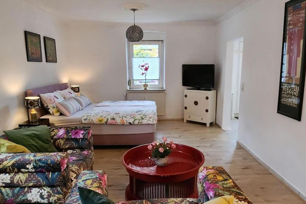 A La Maison Bielefeld City Nah Экстерьер фото
