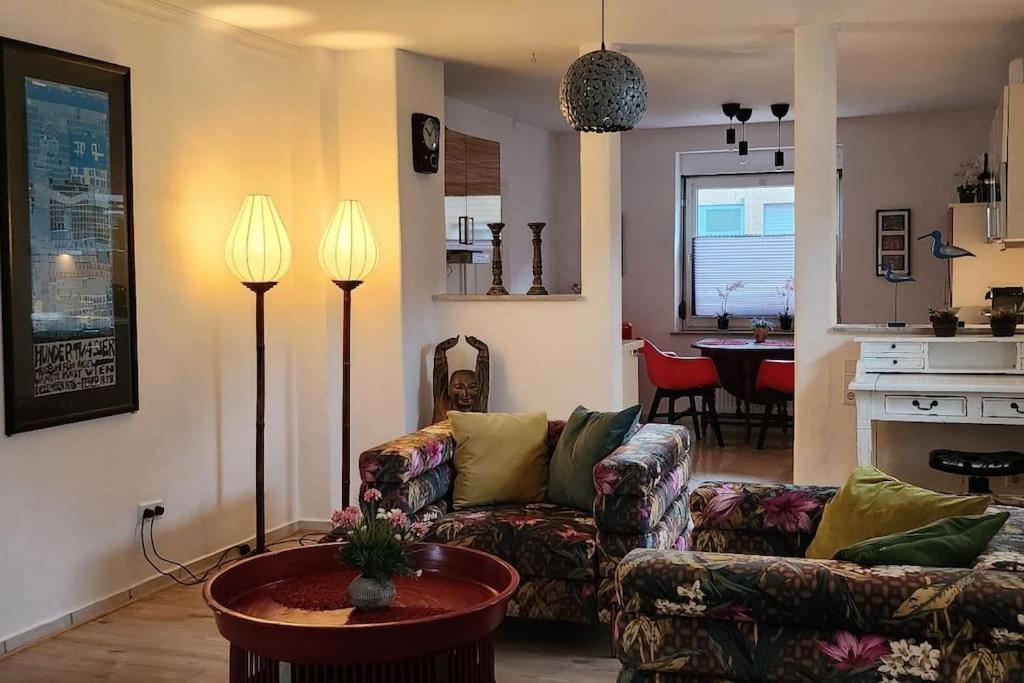 A La Maison Bielefeld City Nah Экстерьер фото