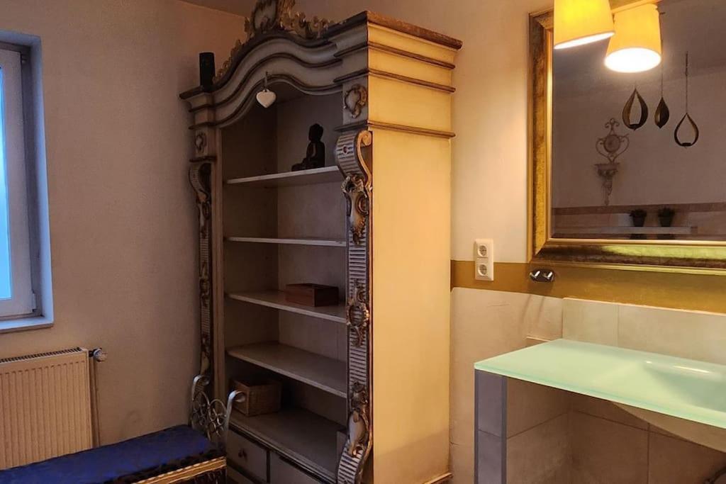 A La Maison Bielefeld City Nah Экстерьер фото