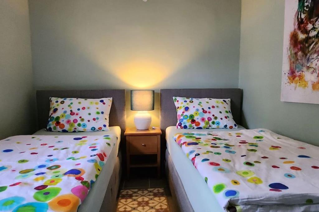 A La Maison Bielefeld City Nah Экстерьер фото